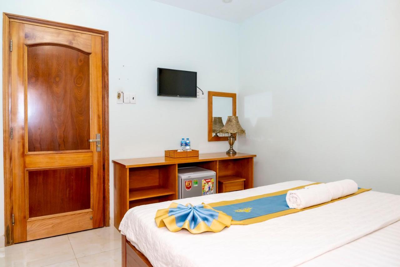 Tnh Hotel ブンタオ エクステリア 写真